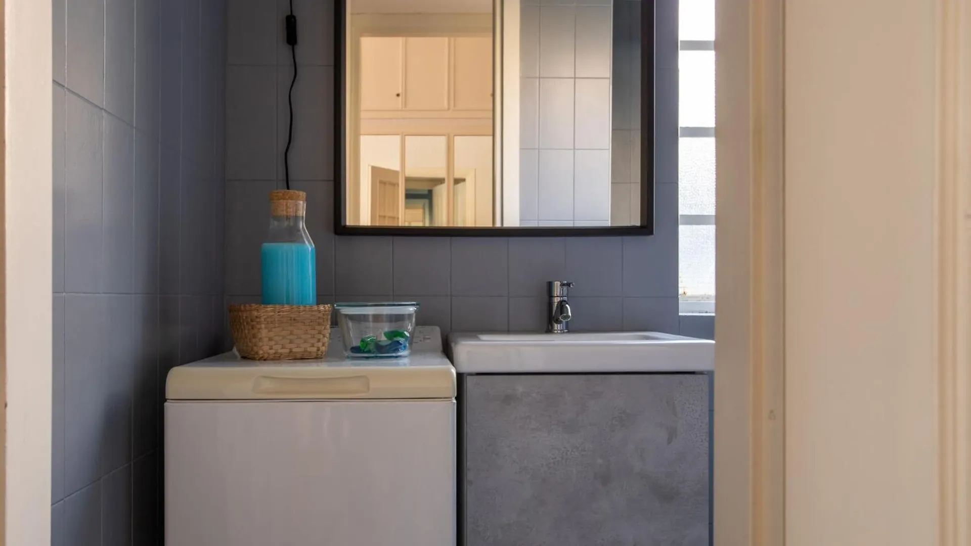 Apartment Ampio Ed Elegante Appartamento - 2 Camere E 2 Bagni Milan