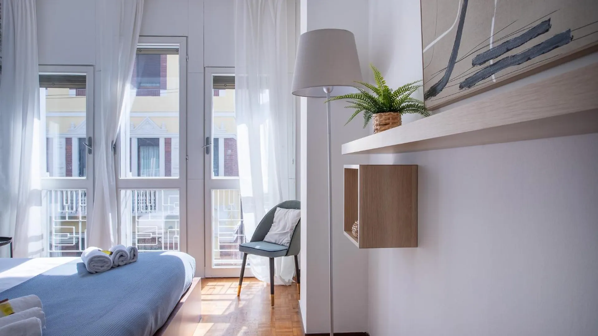 Ampio Ed Elegante Appartamento - 2 Camere E 2 Bagni Milan 0*,