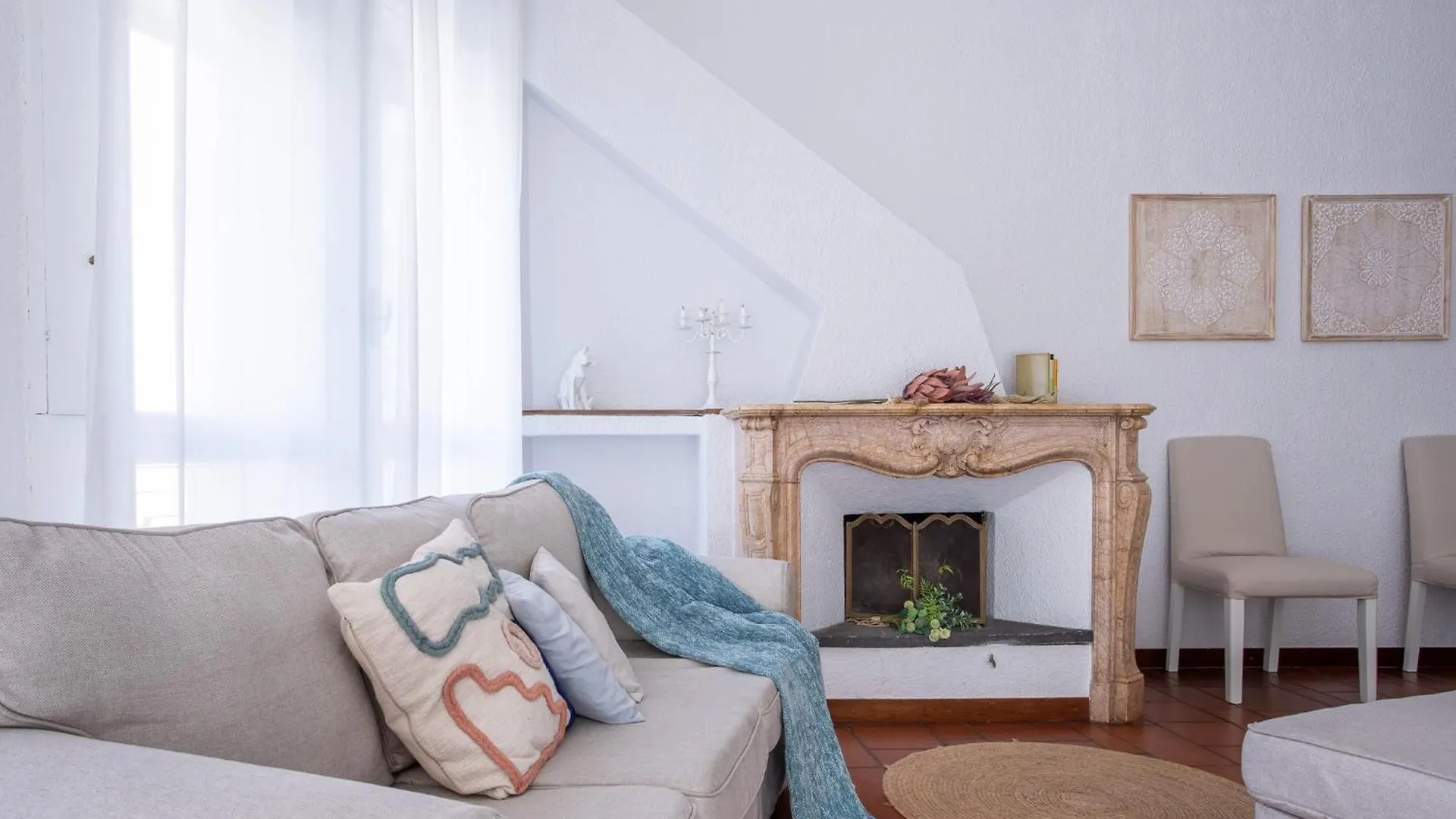 Ampio Ed Elegante Appartamento - 2 Camere E 2 Bagni Milan