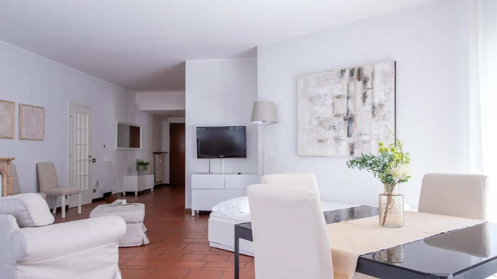 Ampio Ed Elegante Appartamento - 2 Camere E 2 Bagni Milan 0*,