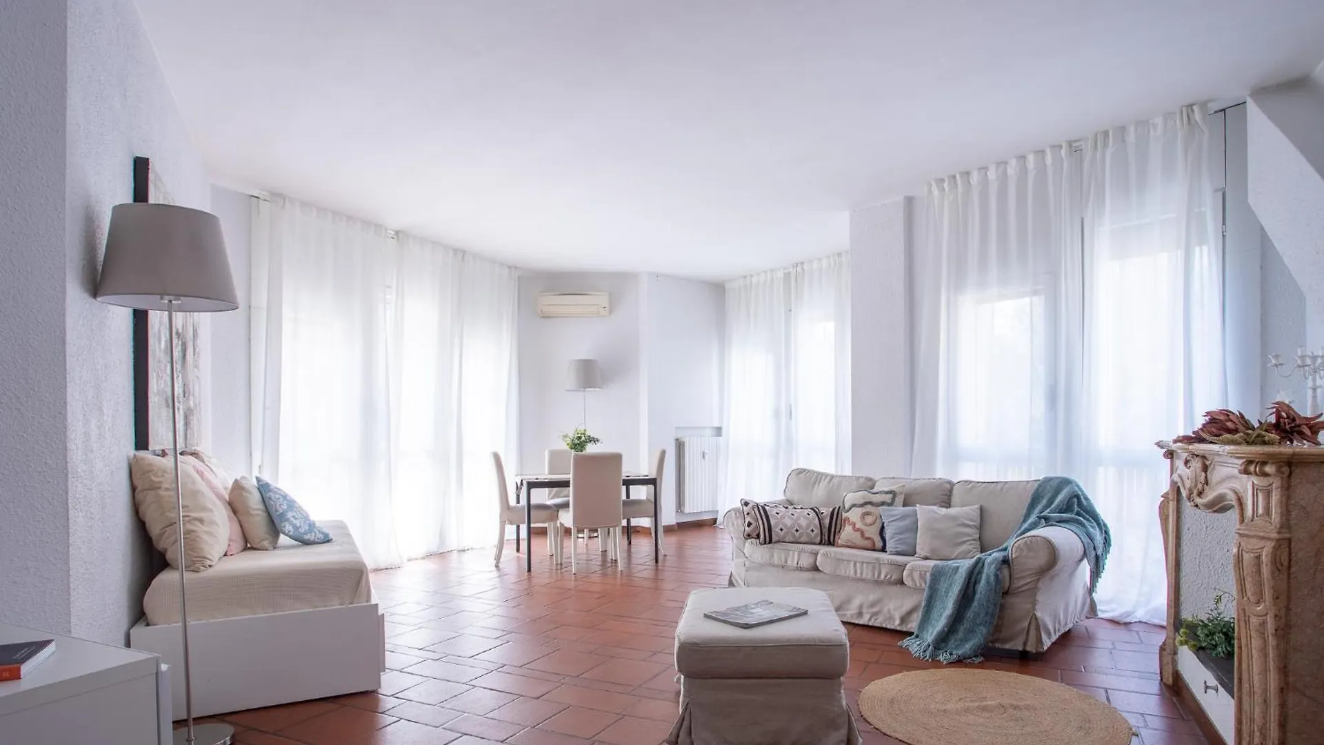 Ampio Ed Elegante Appartamento - 2 Camere E 2 Bagni Milan 0*,